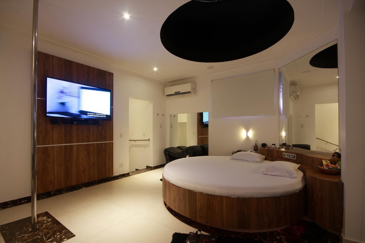 Motel Imperium (Adults Only) Osasco Extérieur photo